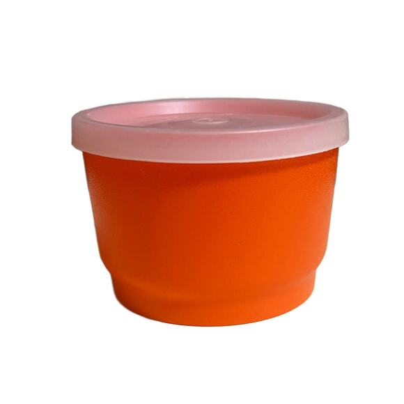 VTG Tupperware Orange Mini Lidded Snack/Baby Container #297-8 - Picture 1 of 4